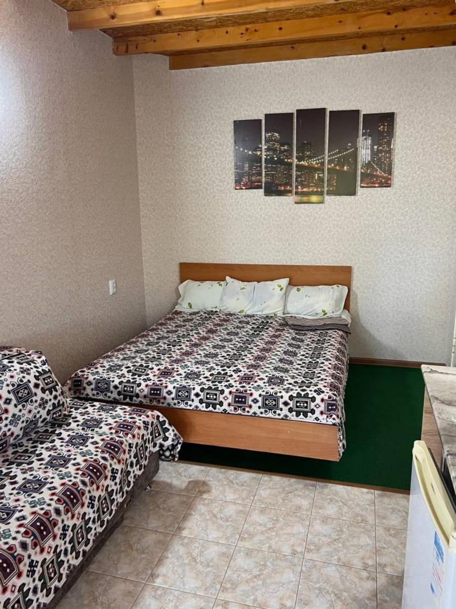 Podsolnukhi Guest House Cholpon-Ata Extérieur photo